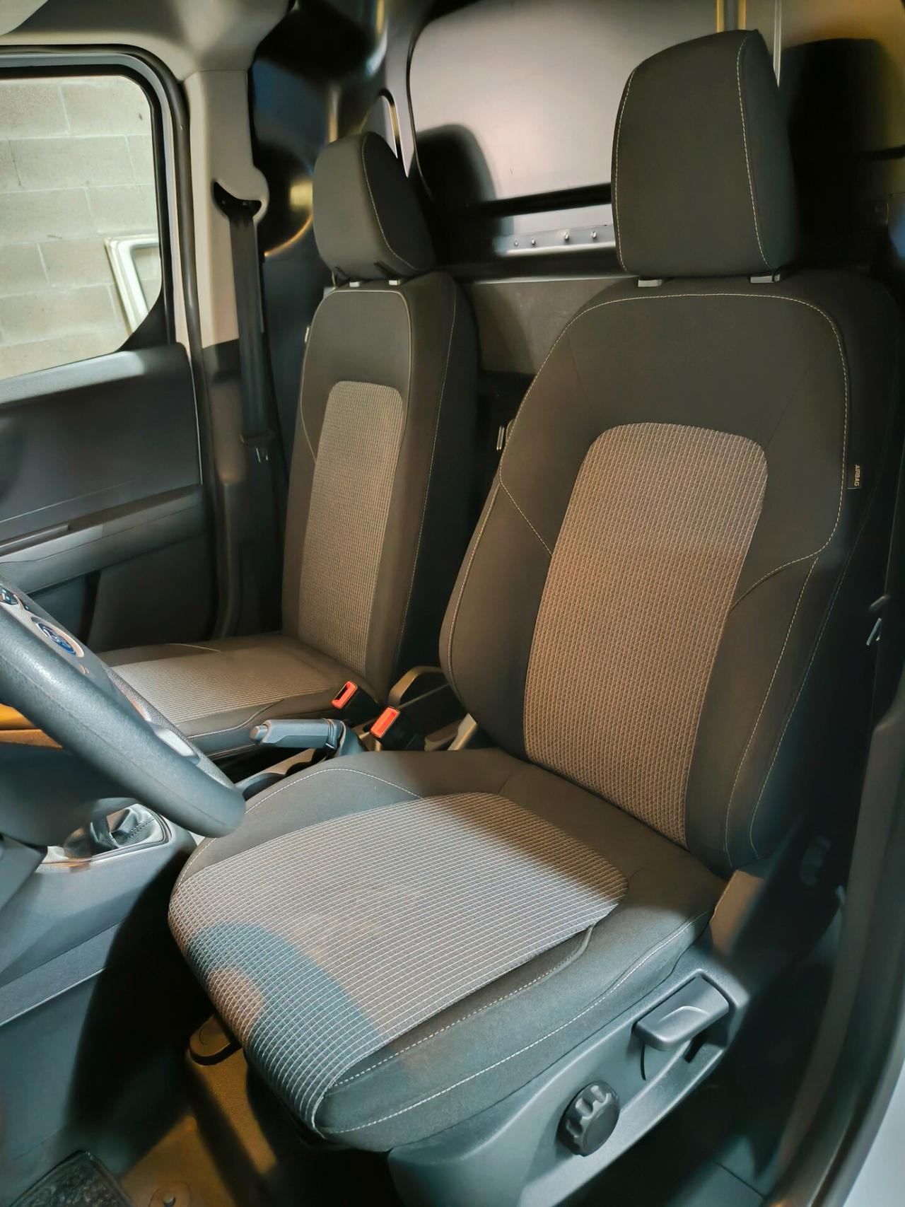 Ford Transit Courier 1.5 EcoBlue 100CV Van Active