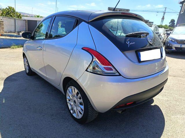 LANCIA Ypsilon 1.2 69 CV 5 porte Platinum