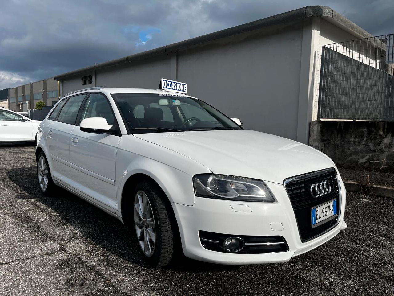 Audi A3 SPB 1.6 TDI 105 CV CR Ambition