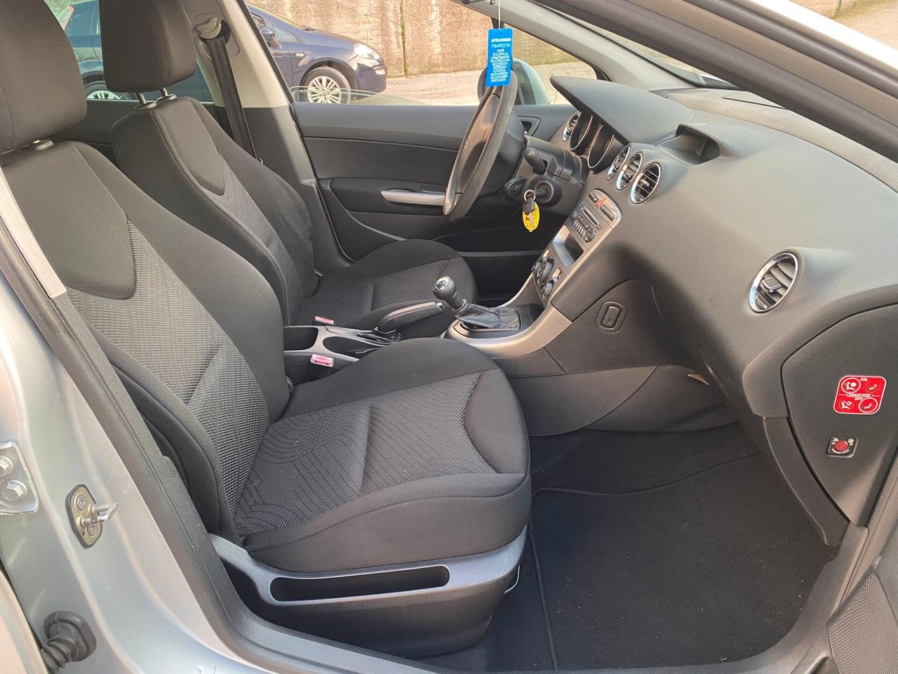 Peugeot 308 sw 1.6 hdi 110cv full opt restyling 2013