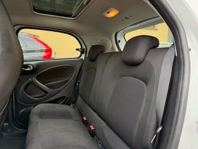 SMART ForFour EQ Prime TETTO PANORAMICO