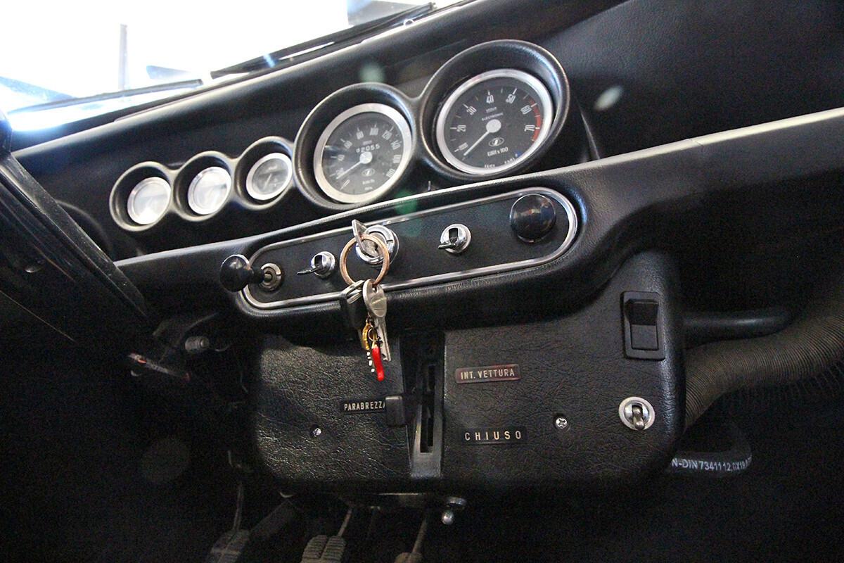 Innocenti Mini Cooper 1000 “VETRONE” B39/1 (1970)