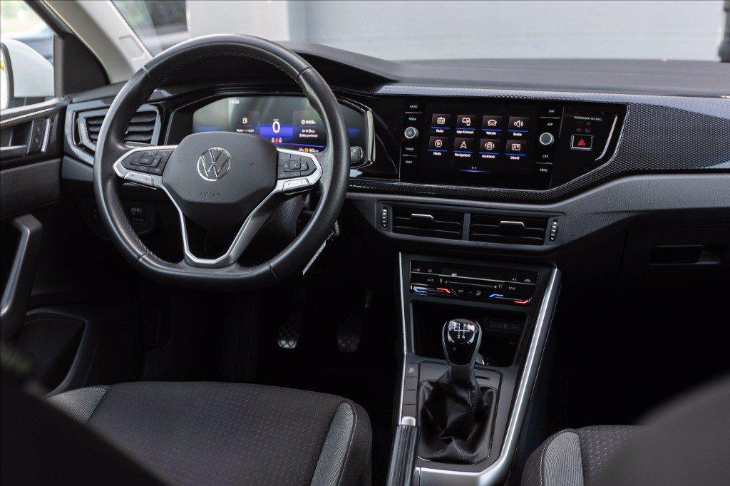 VOLKSWAGEN Polo 1.0 tsi Life 95cv del 2023