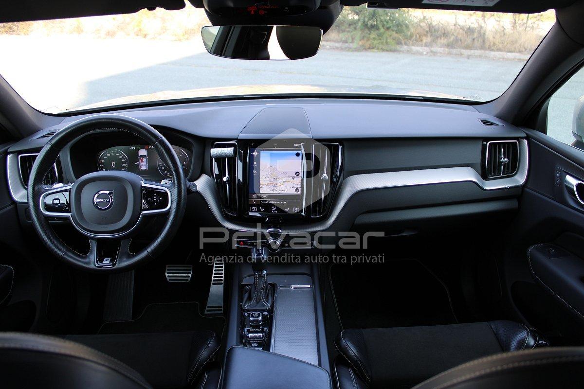 VOLVO XC60 D4 AWD Geartronic R-design