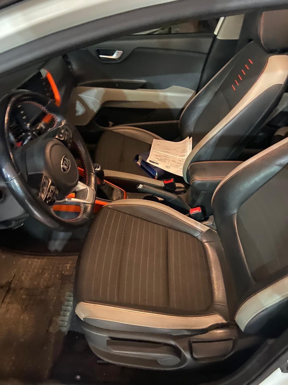 Kia Stonic 1.6 CRDi 110 CV Energy