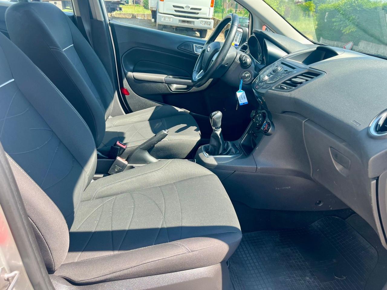 Ford Fiesta 1.4GPL 2014 143.000km perfetta per neopatentati