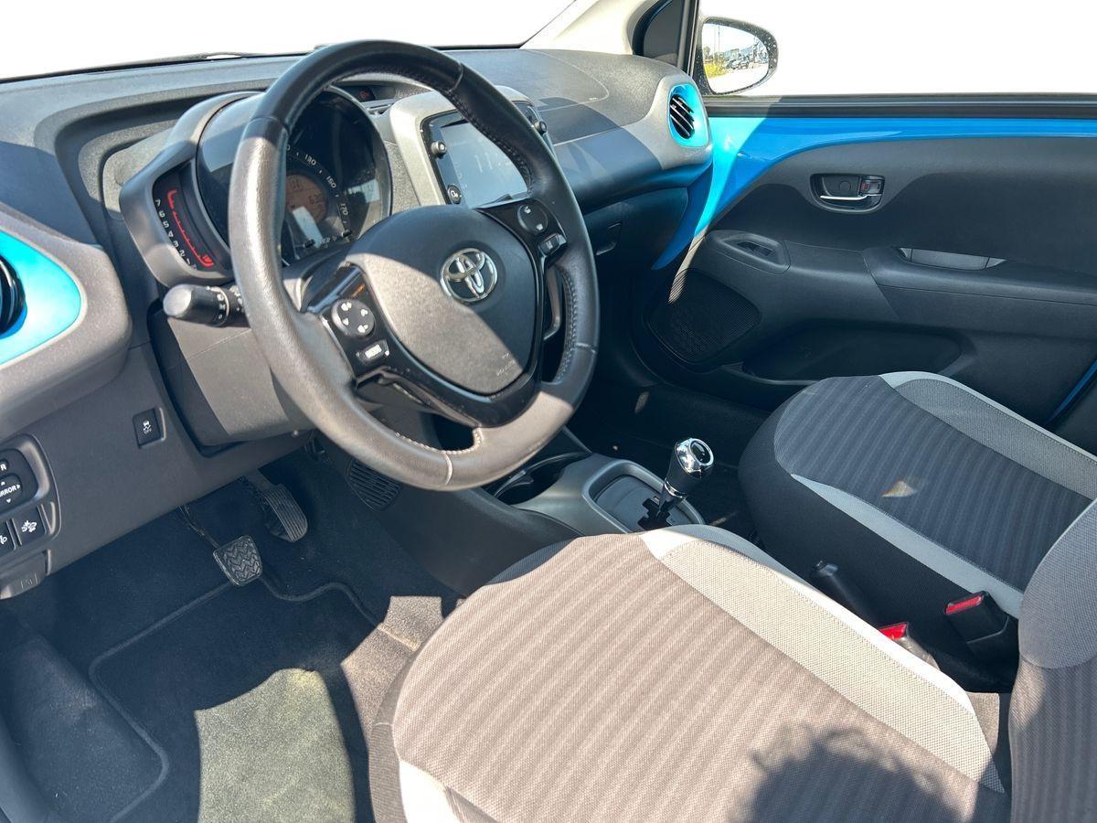 TOYOTA Aygo 2ª serie - Aygo 1.0 VVT-i 72 CV 5 porte x-cool MMT