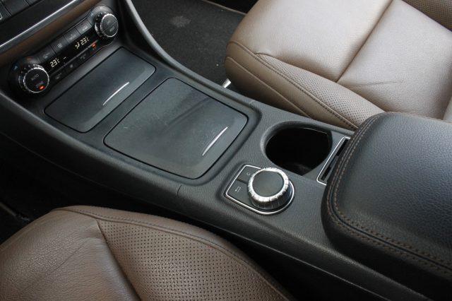 MERCEDES-BENZ A 200 d Automatic Premium PELLE/TELECAMERA