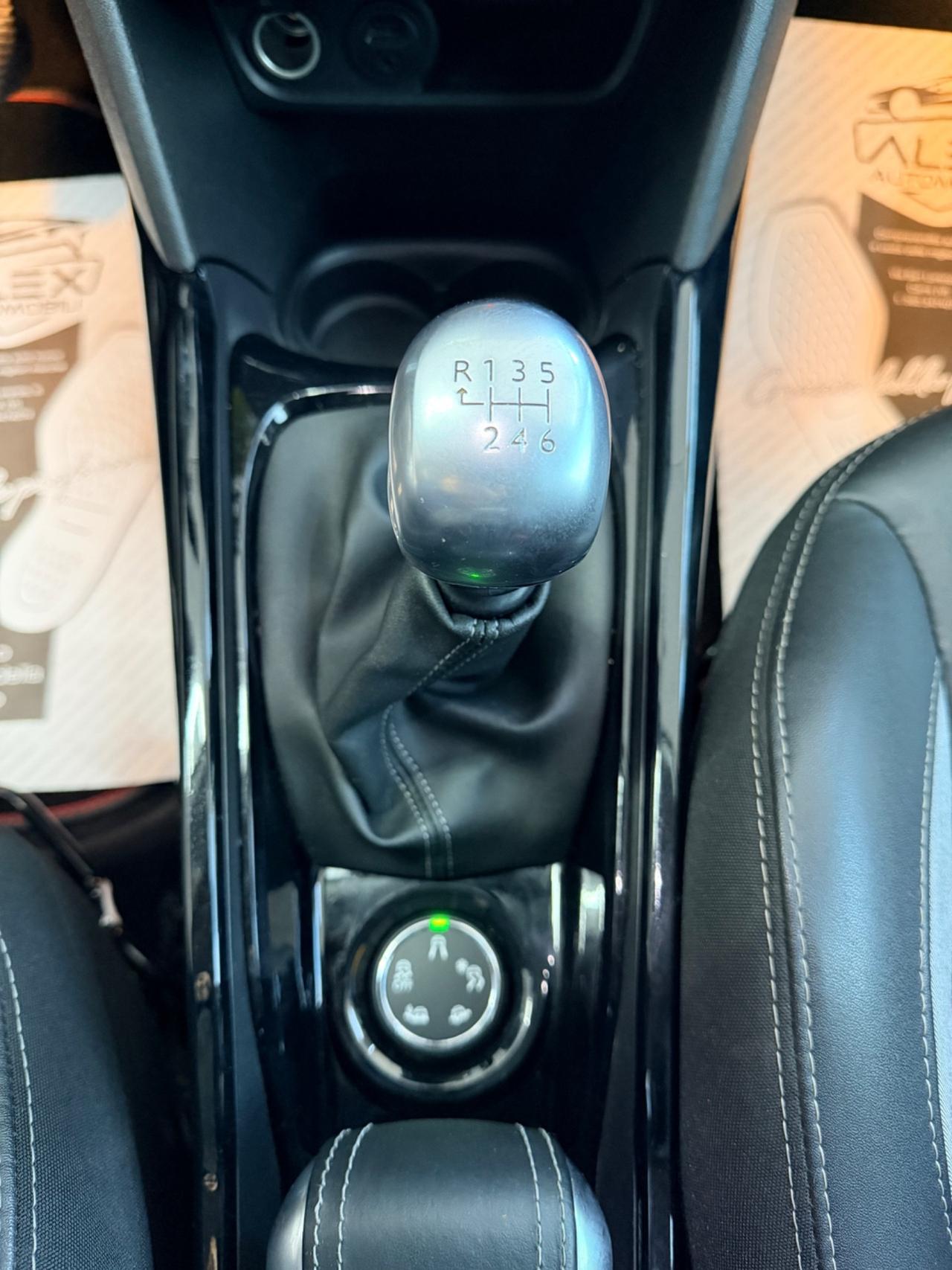 Peugeot 2008 1.6HDi 120cv Euro6