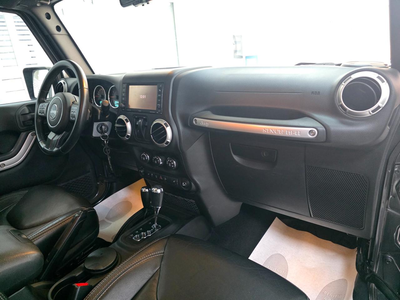 Jeep Wrangler Unlimited 2.8 CRD DPF Sahara Auto