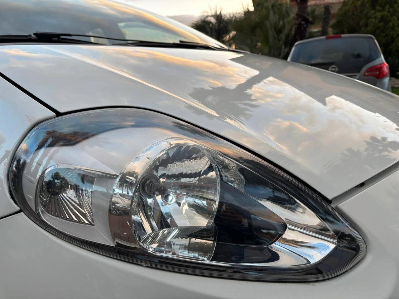 Fiat Punto 1.3 MJT II 75 CV 5 porte Street