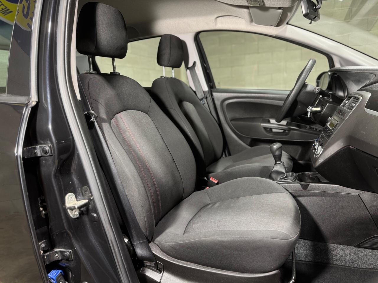 Fiat Punto 1.3 MJT 75CV 5 PORTE NEOPATENTATI