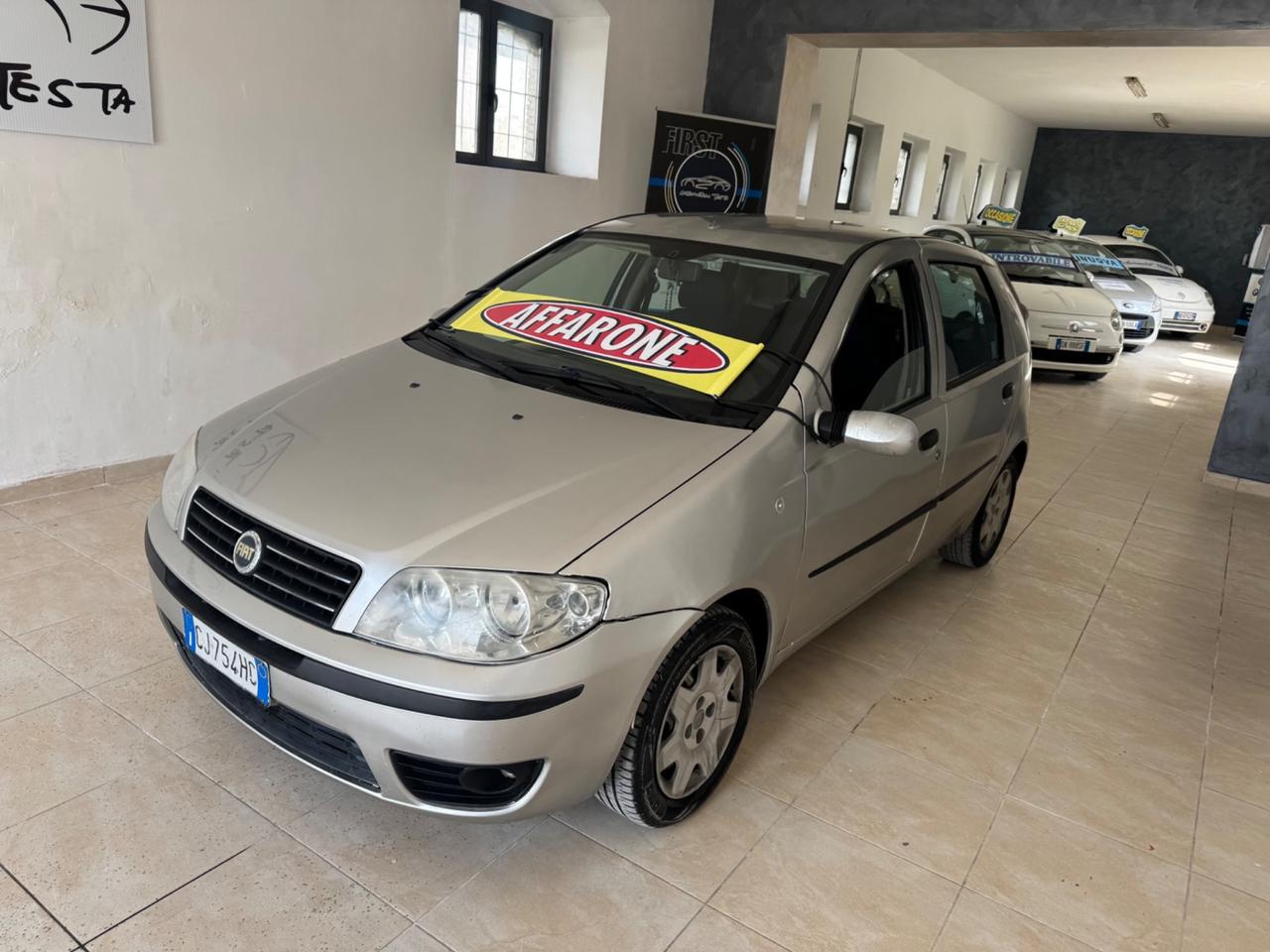 Fiat Punto 1.2i 3RATE