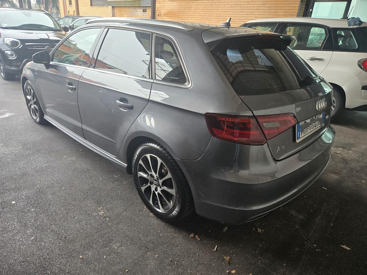 Audi A3 1.6 TDI clean diesel S tronic Admired