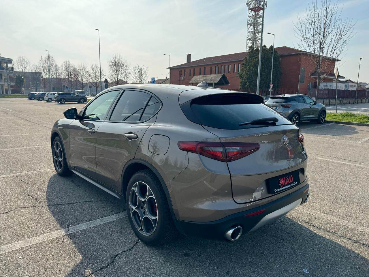 Alfa Romeo Stelvio 2.2 Turbodiesel 150 CV auto (da 307 € al mese)