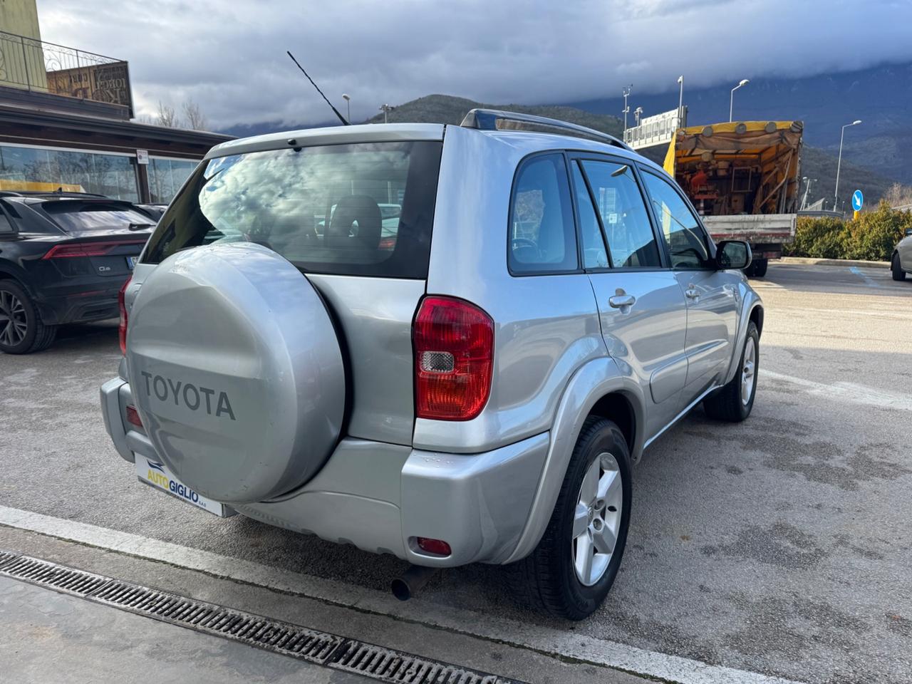 Toyota RAV 4 RAV4 2.0 Tdi D-4D 5 porte Sol