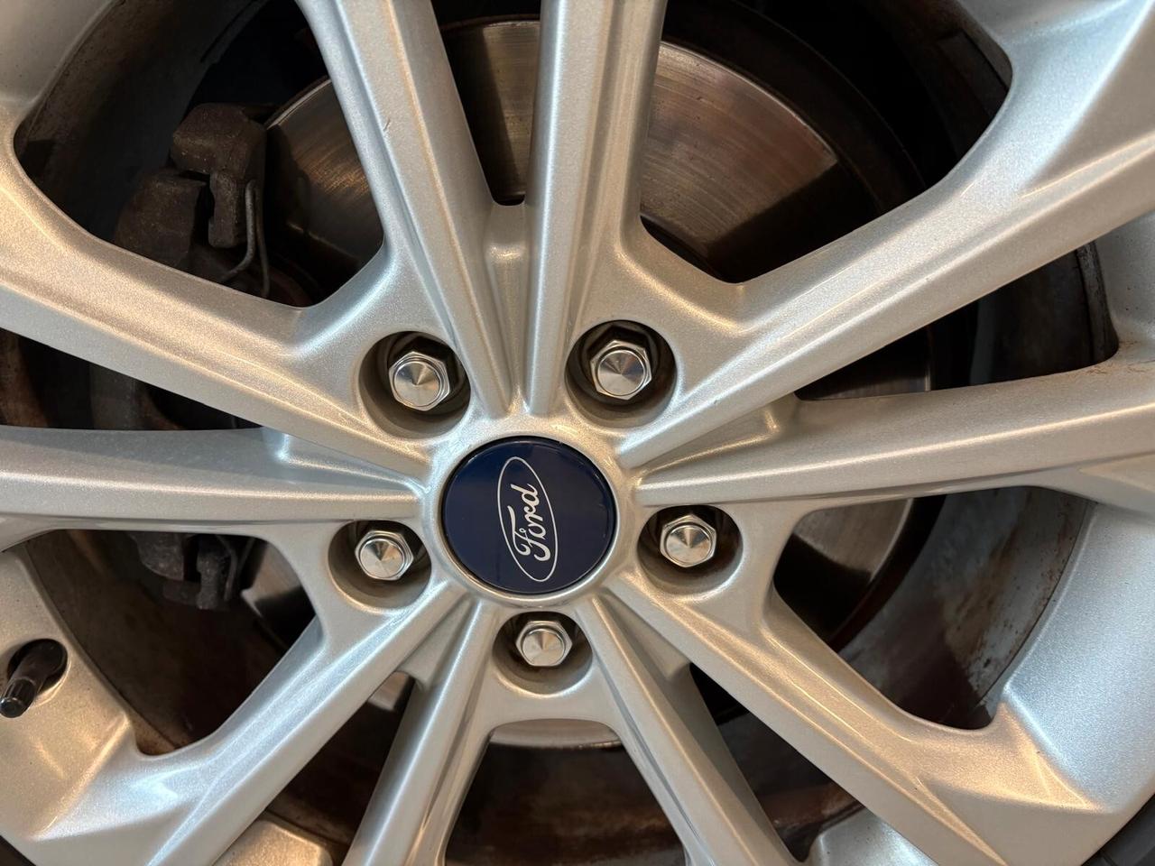 Ford Kuga TITANIUM 1.5 EcoBoost 120 CV 6mt UNICO PR.
