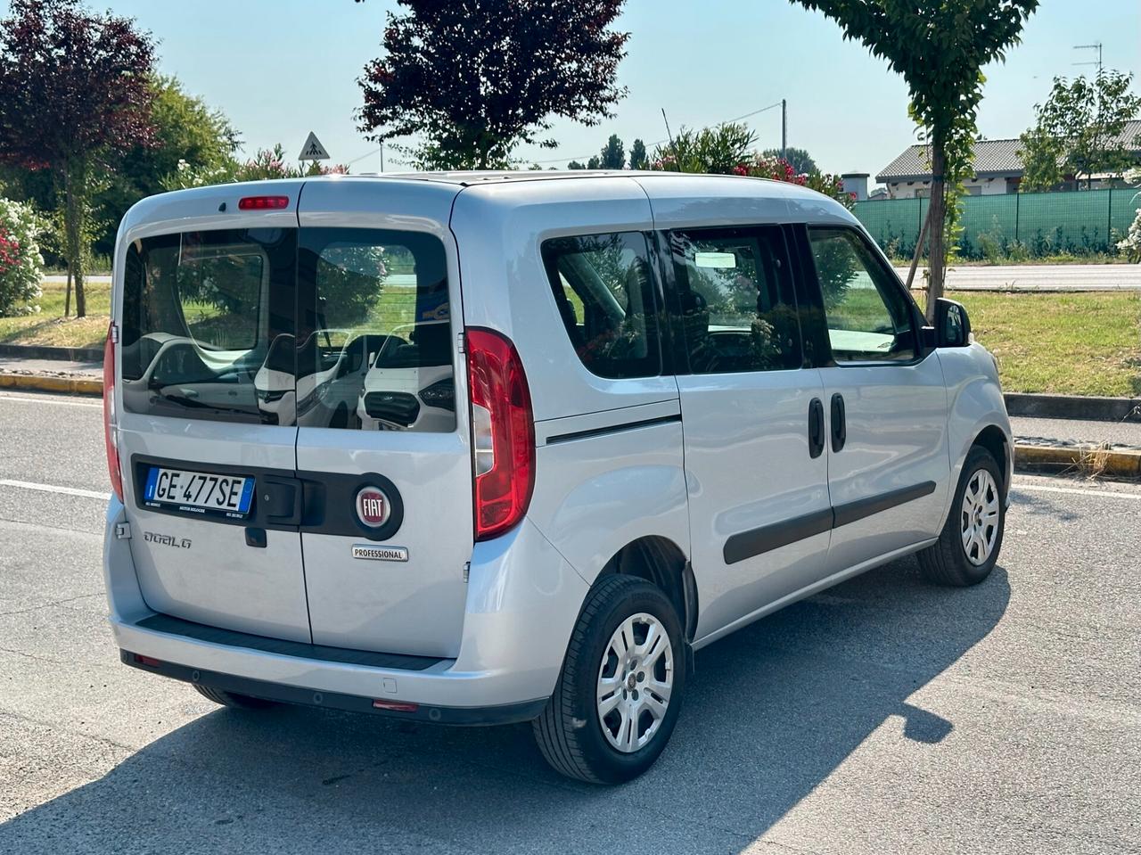 Fiat Doblo AUTOCARRO 5 POSTI 1.3 Mjet 95cv E6D Lounge