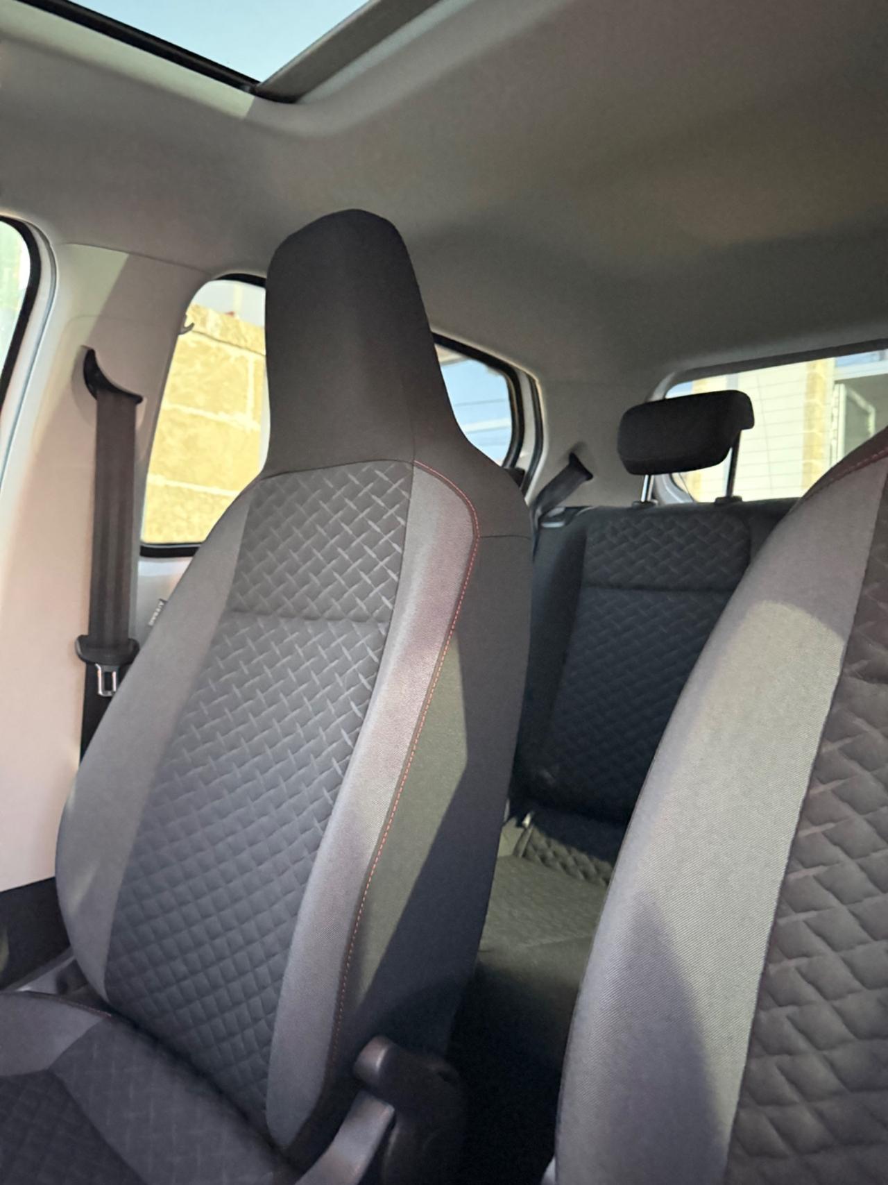 Volkswagen up! 1.0 75 cv 5p.-2018/LED/PANO/LEGA
