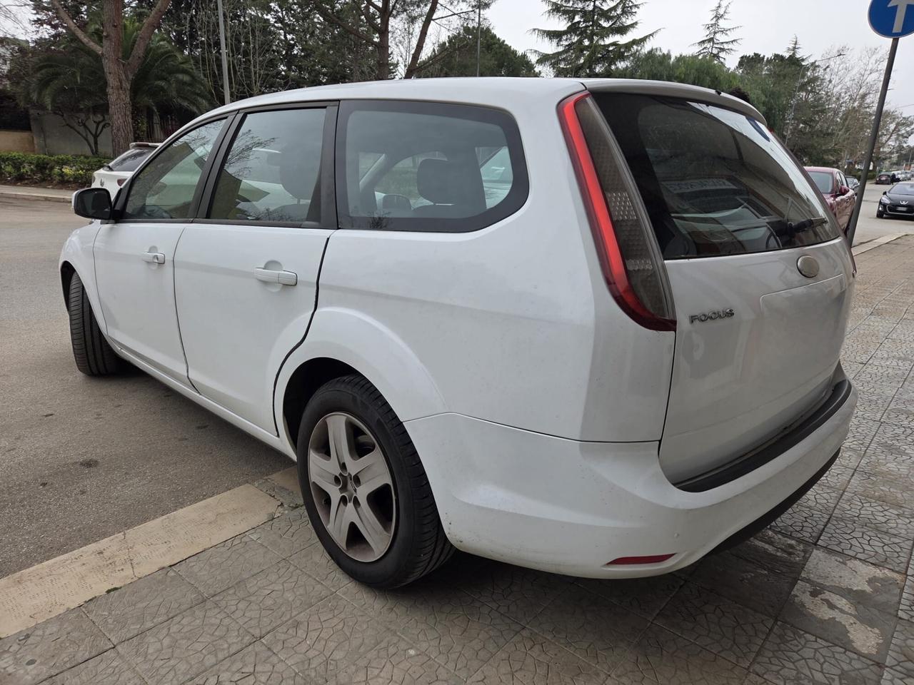 FORD FOCUS 1.6 TDCi 90CV STATION WAGON UNICO PROP.
