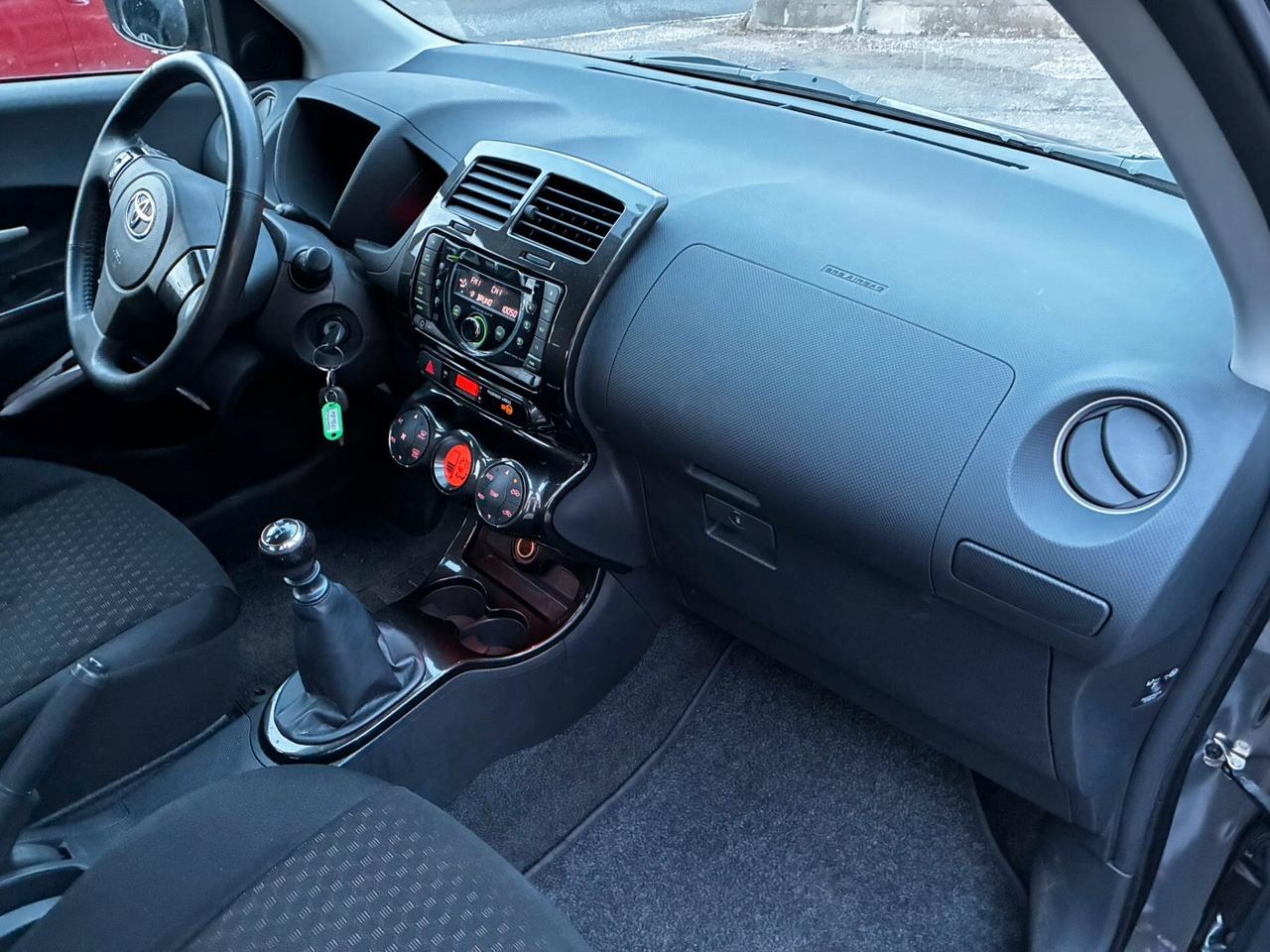 TOYOTA URBAN CRUISER 4x4 1.4 D-4D 90CV 6M EURO 5 KM 77000