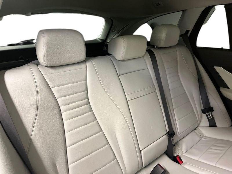 Mercedes-Benz Classe E 220 d S.W. 4Matic Auto Premium Plus