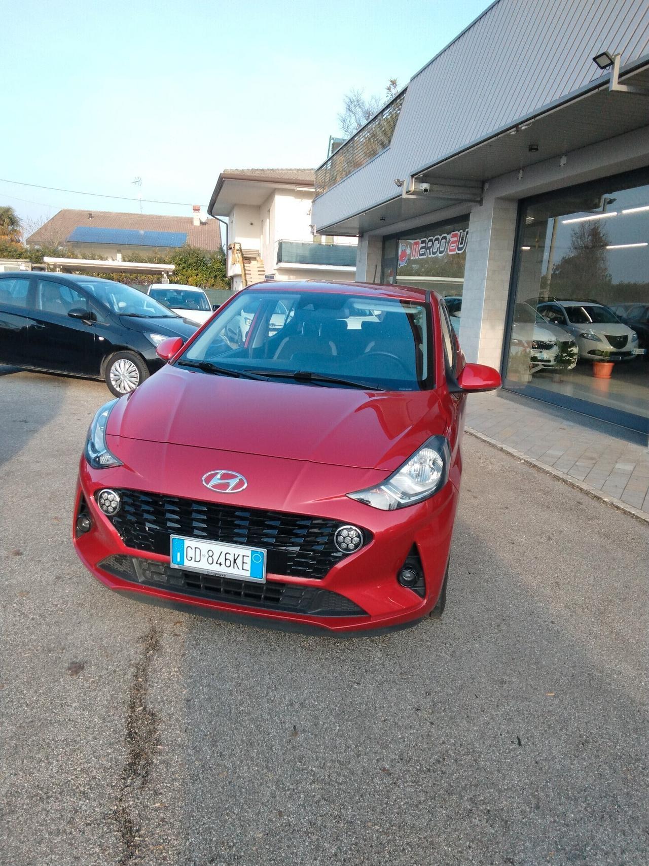 Hyundai i10 1.0 Benzina Neopatentati