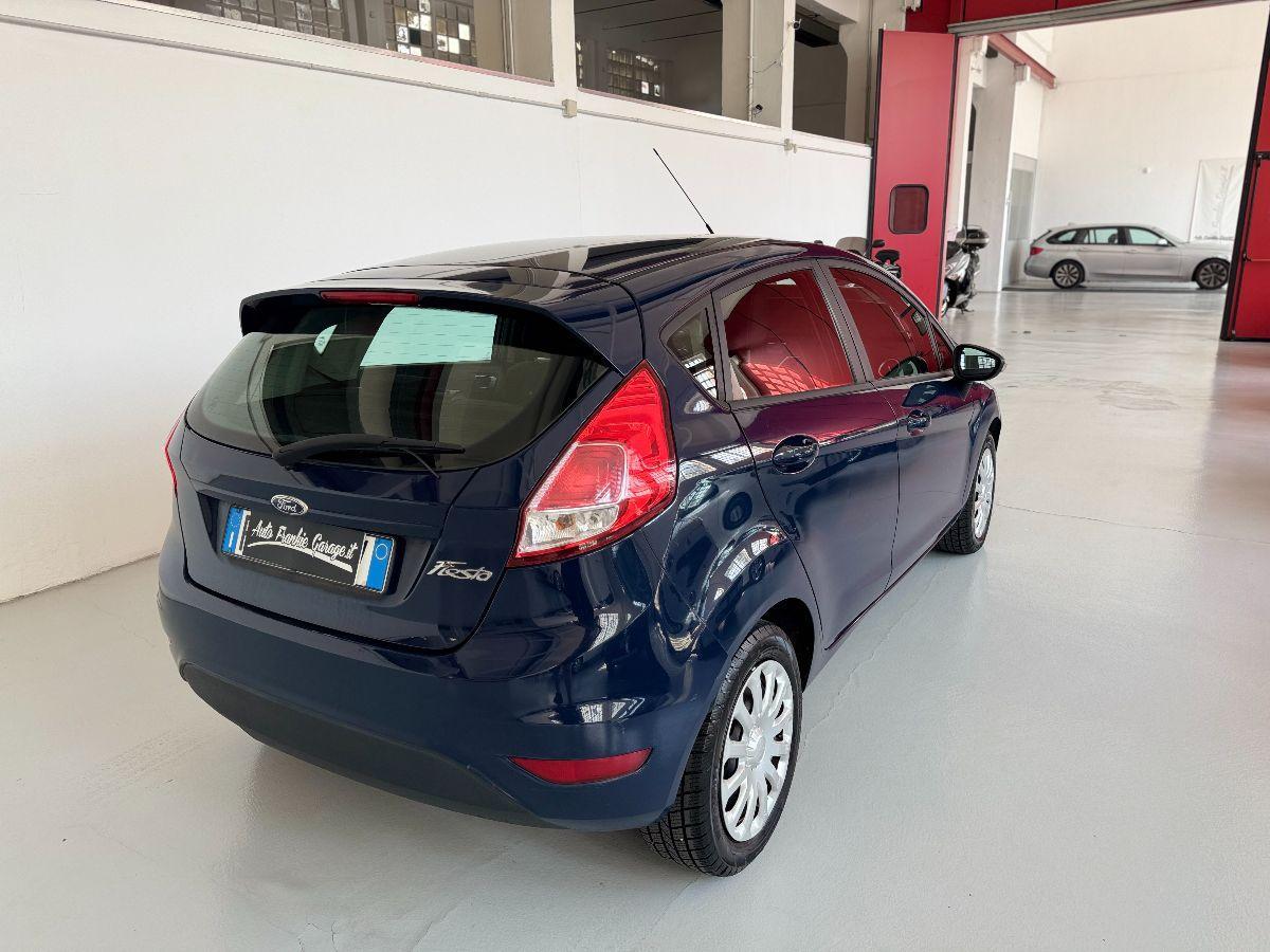 FORD - Fiesta - 1.4 5p. Bz.-GPL Black & White Ed.