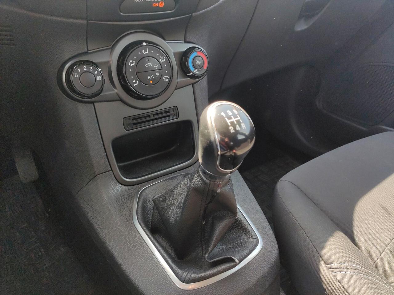 Ford Fiesta 1.0 80CV 5 porte