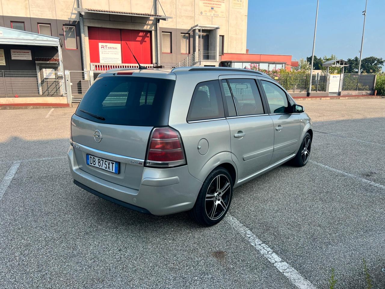 Opel Zafira 1.9 16V CDTI 150CV Cosmo