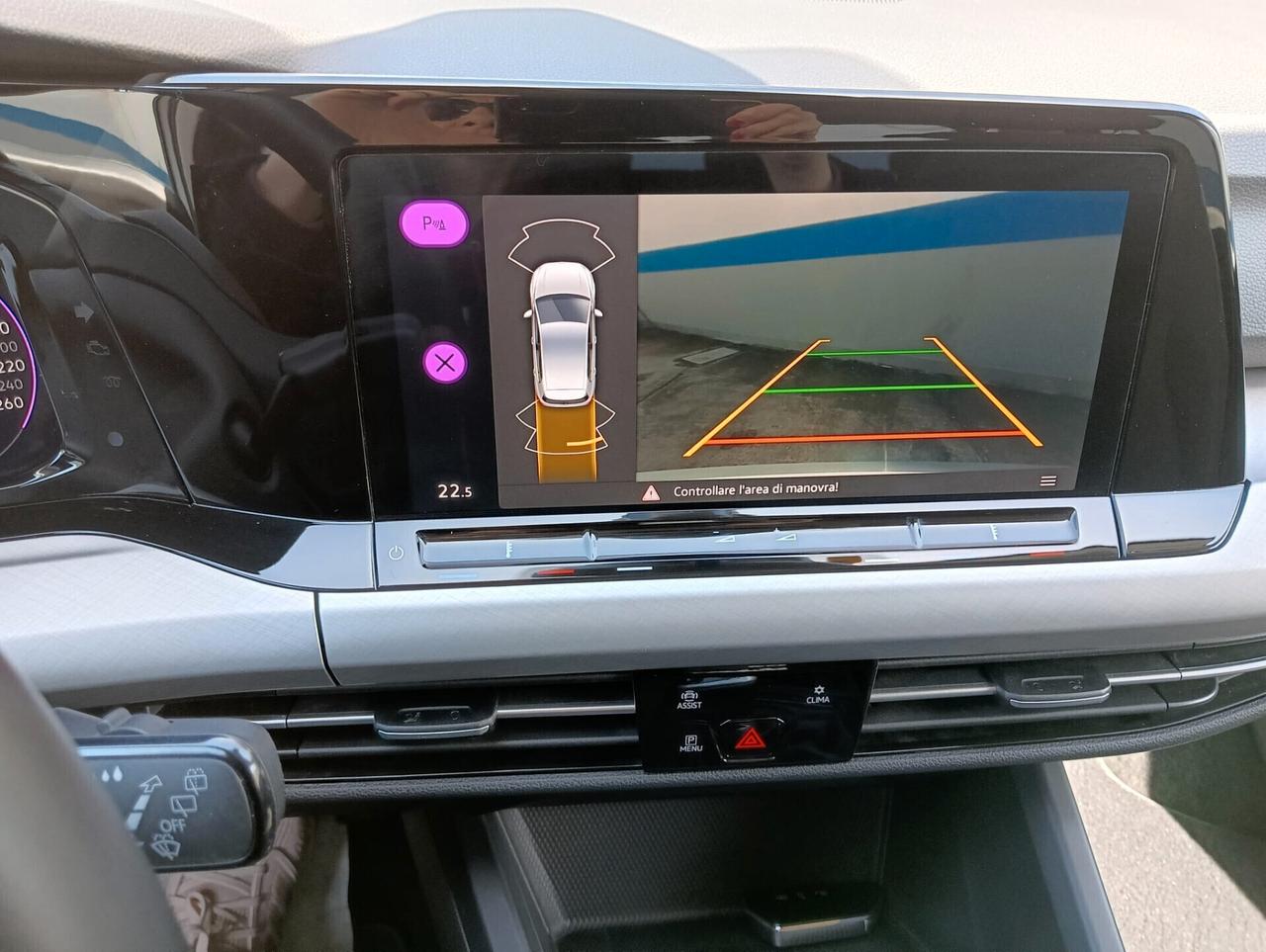 Volkswagen Golf 1.0 TSI 115 CV 5p. Business BlueMotion Technology