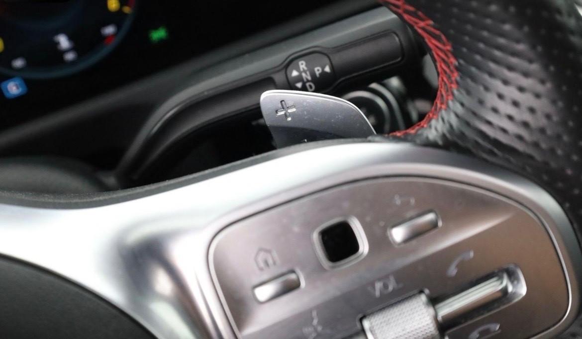 Mercedes-benz A 180d Automatic Premium AMG Line