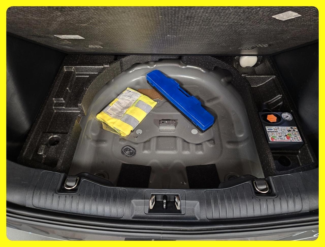 Ford New Kuga III 1.5 EcoBlue 120 CV 2WD Titanium Business In Garanzia 12 Mesi