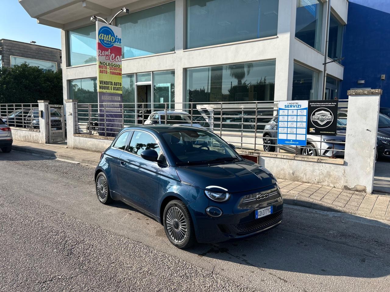 Fiat 500 500e Berlina 42 kWh Icon