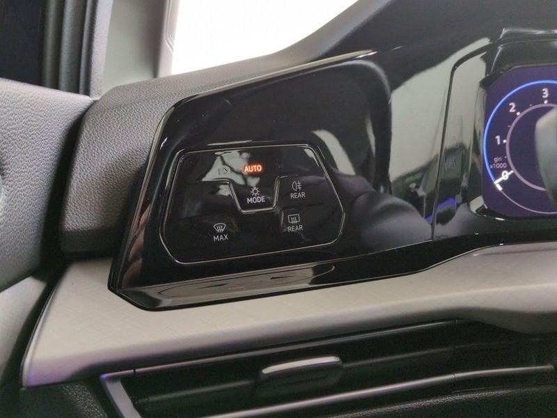 Volkswagen Golf 8 serie 2.0 TDI 115 CV SCR Life