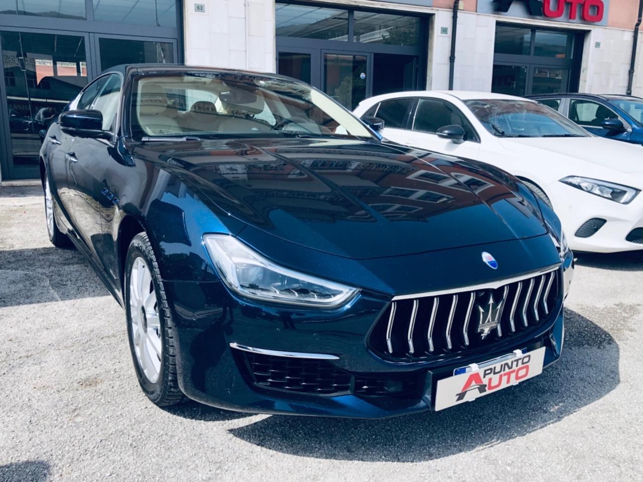 Maserati Ghibli L4 330 CV MHEV Granlusso