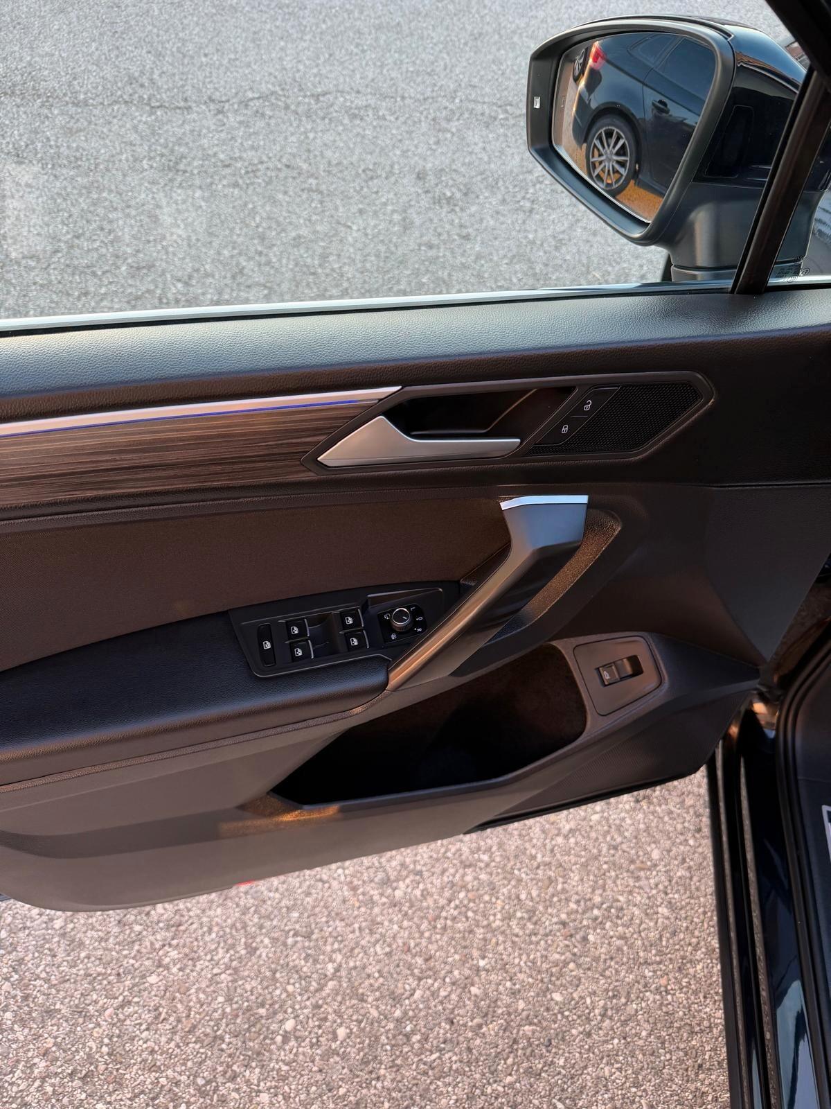 Volkswagen Tiguan Allspace 2.0 TDI SCR DSG Elegance 7 posti TETTO APRIBILE