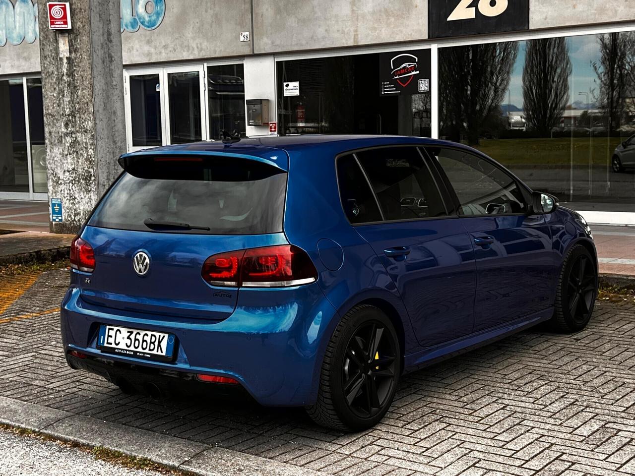 Volkswagen Golf 2.0 TSI 4mot. DSG 5p. R