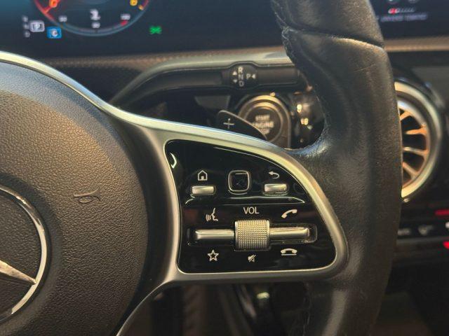 MERCEDES-BENZ A 180 d Executive