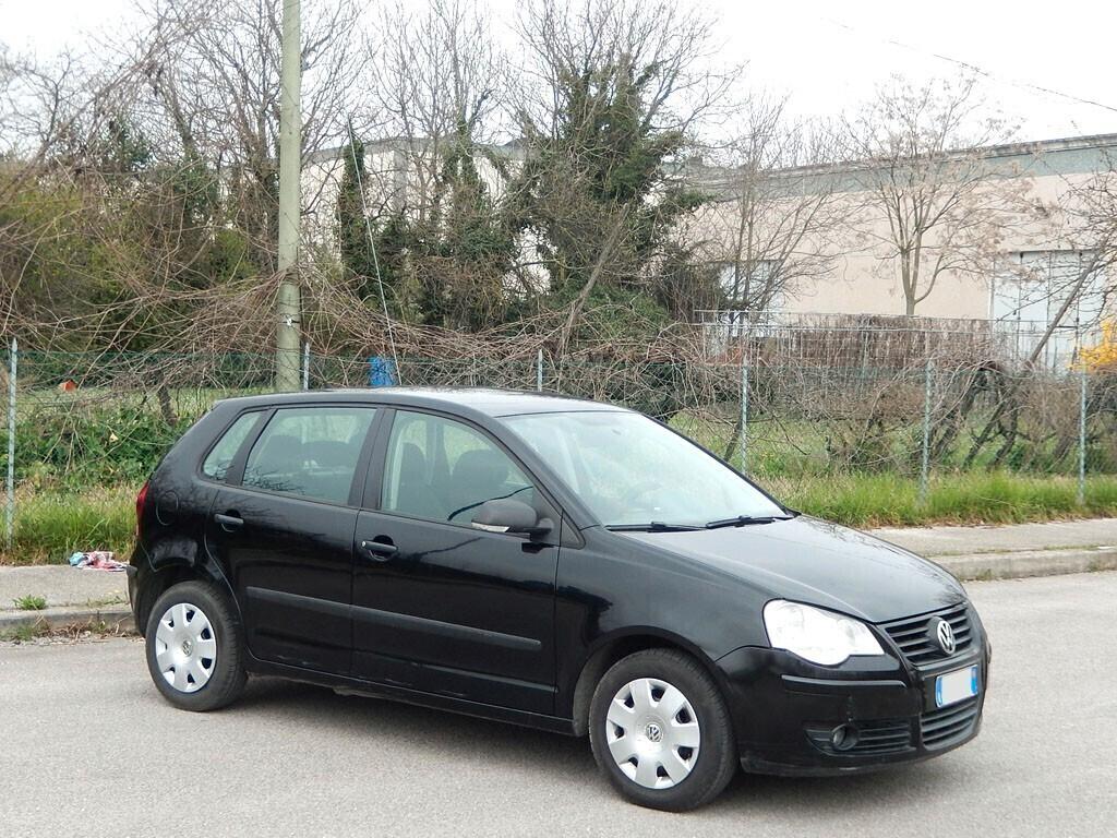 VOLKSWAGEN POLO IV 1.2 benzina - NON TRATTABILE!