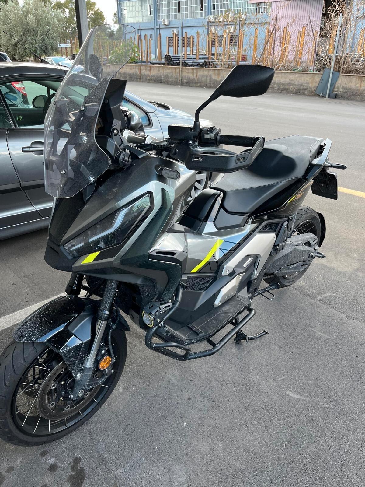 Honda X-ADV 750