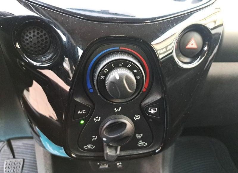 Peugeot 108 108 5p 1.0 12v Allure