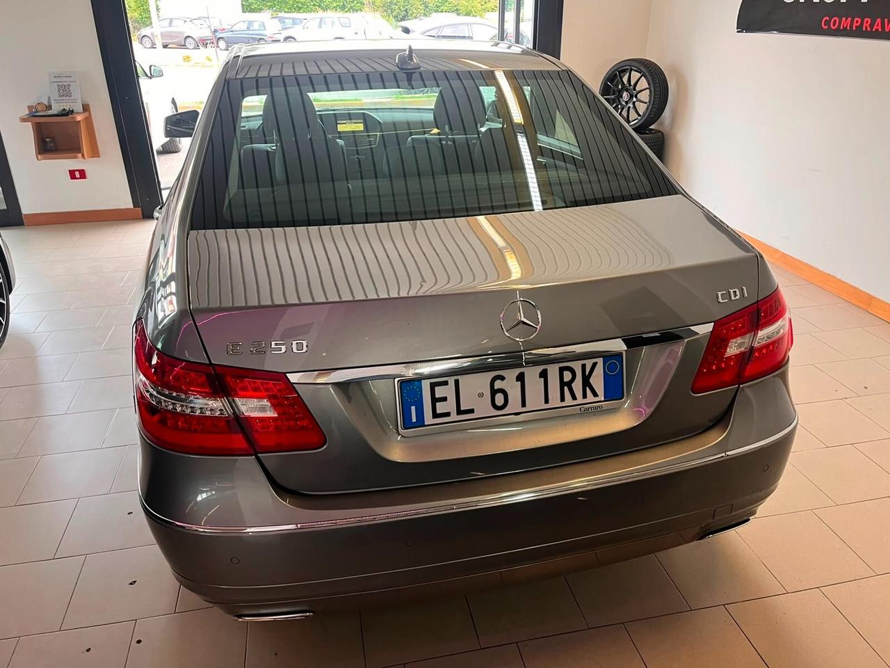 Mercedes-benz E 250 CDI BlueEFFICIENCY Avantgarde