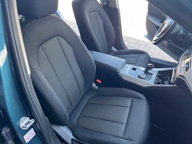 Bmw 318 318d 48V Touring Business Advantage