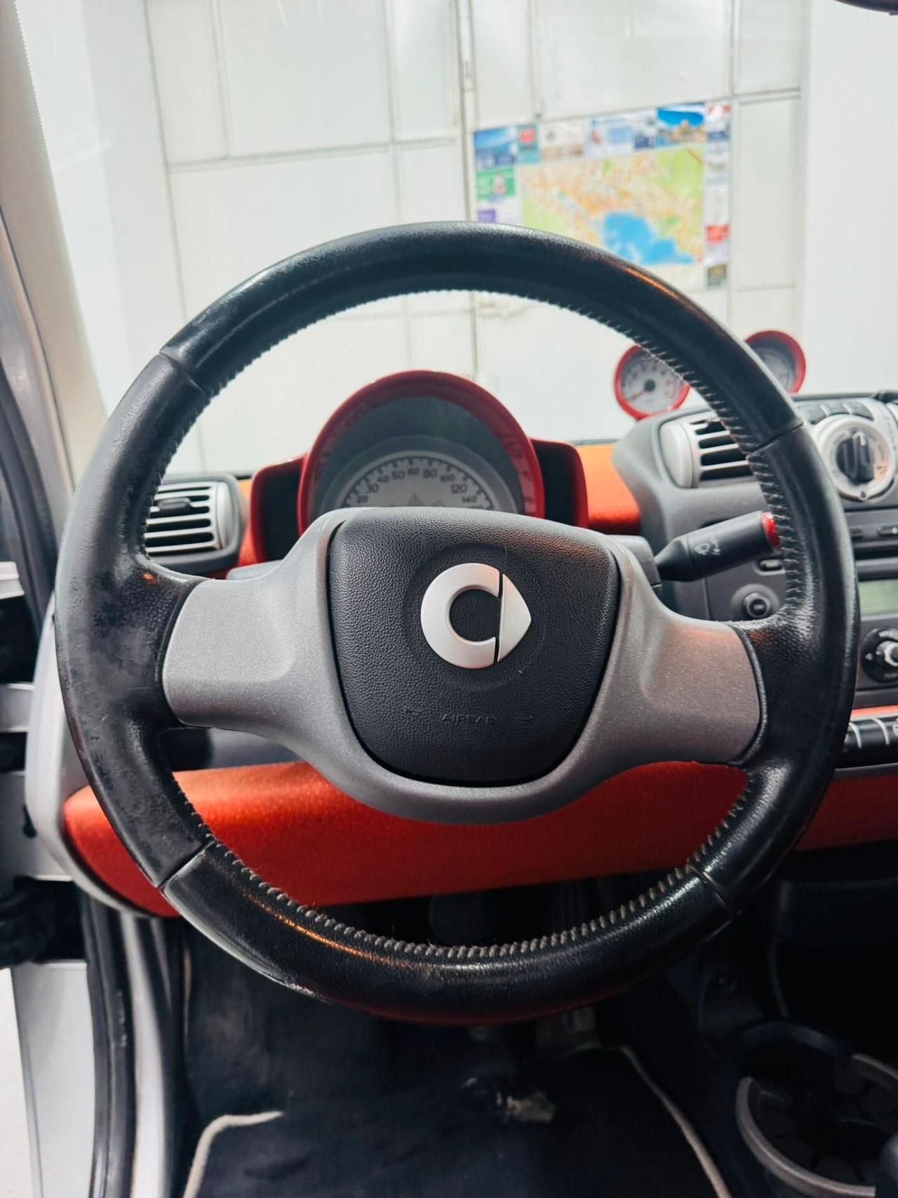 Smart ForTwo 1000 52 kW MHD coupé pure