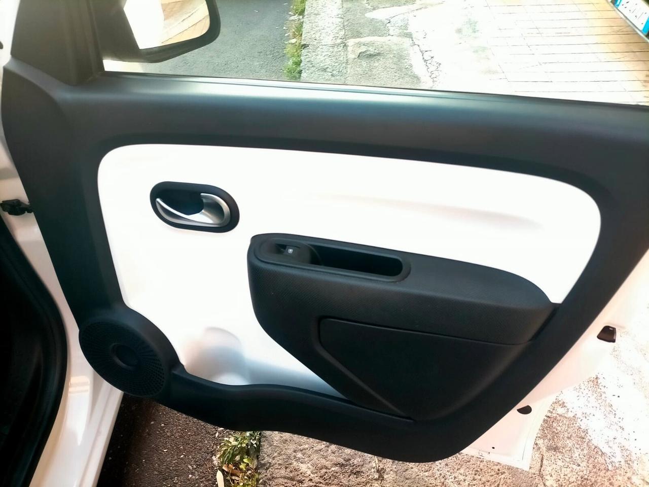 Renault Twingo SCe Live