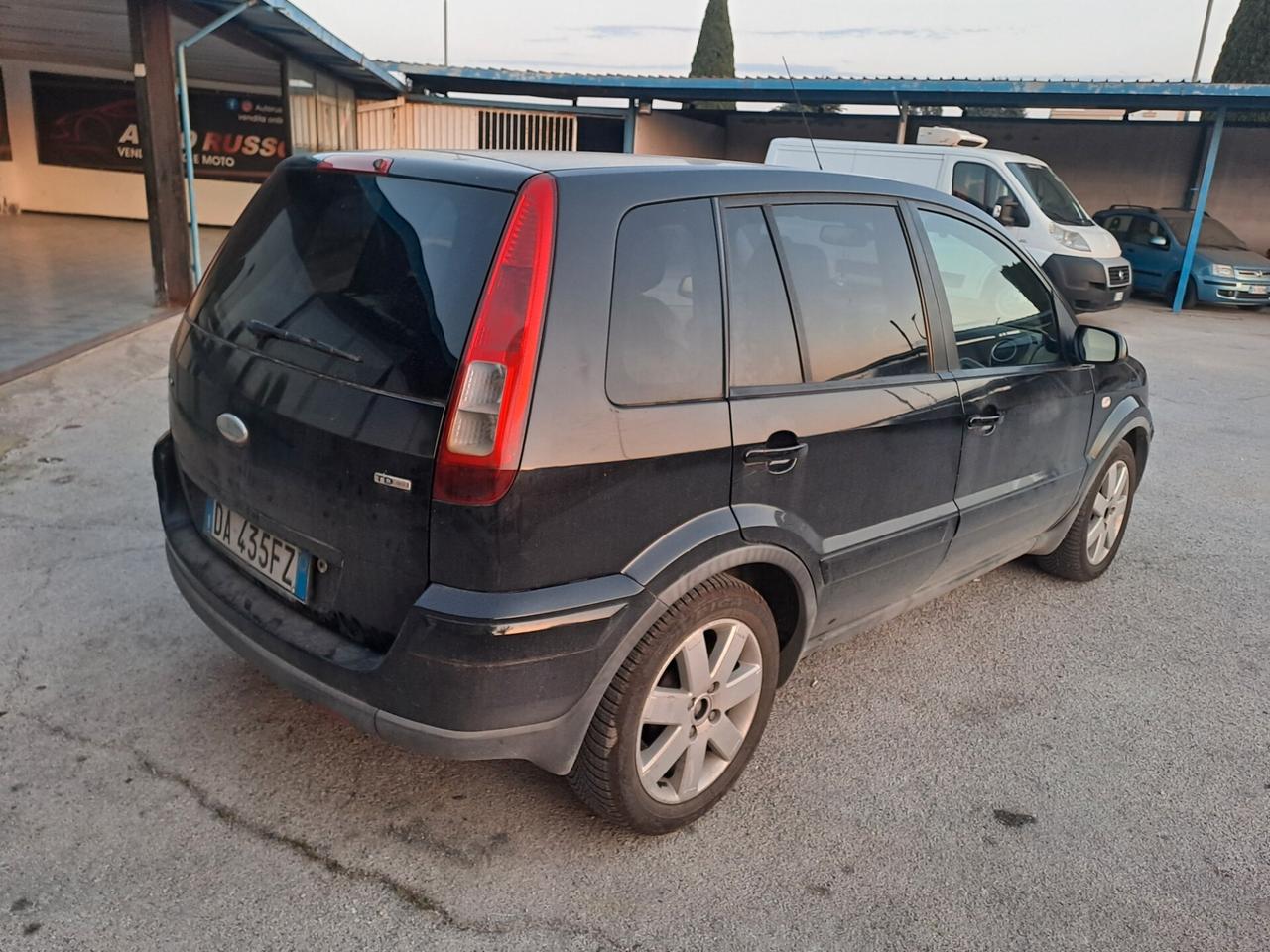 Ford Fusion 1.6 tdci 90cv