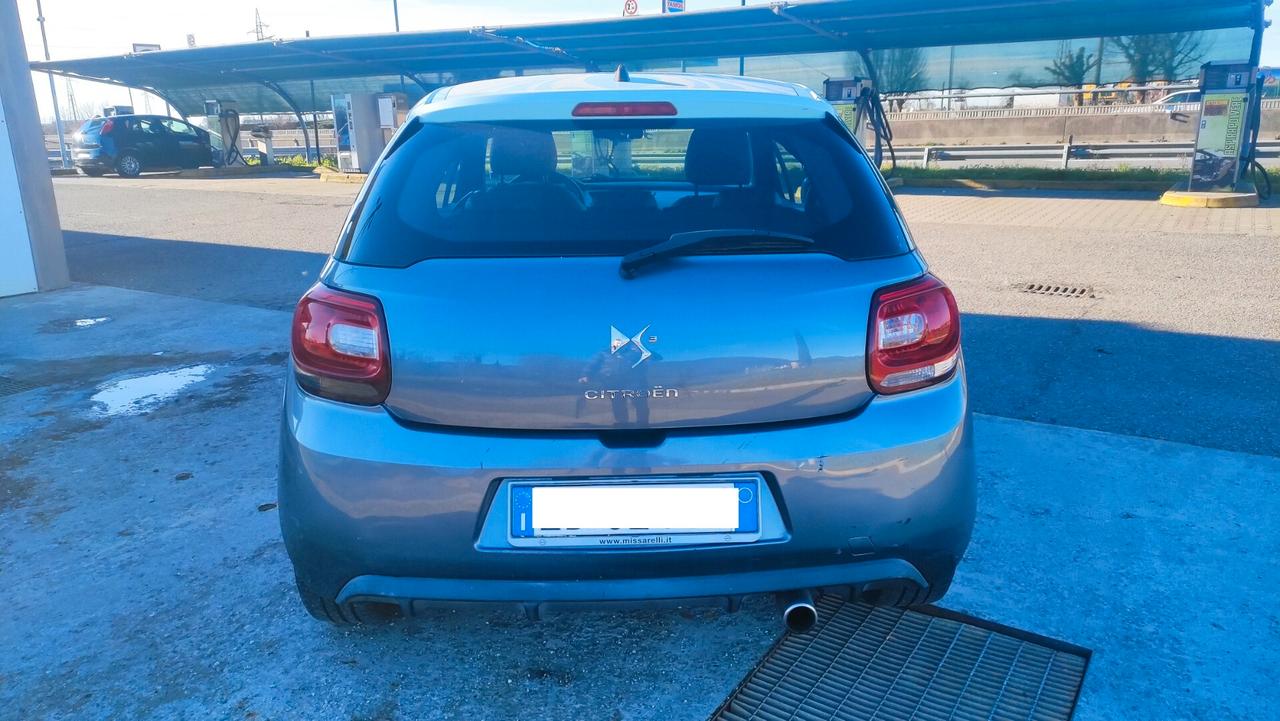 Ds DS3 3 1.4 VTi 95 Chic NEOPATENTATI - 2010