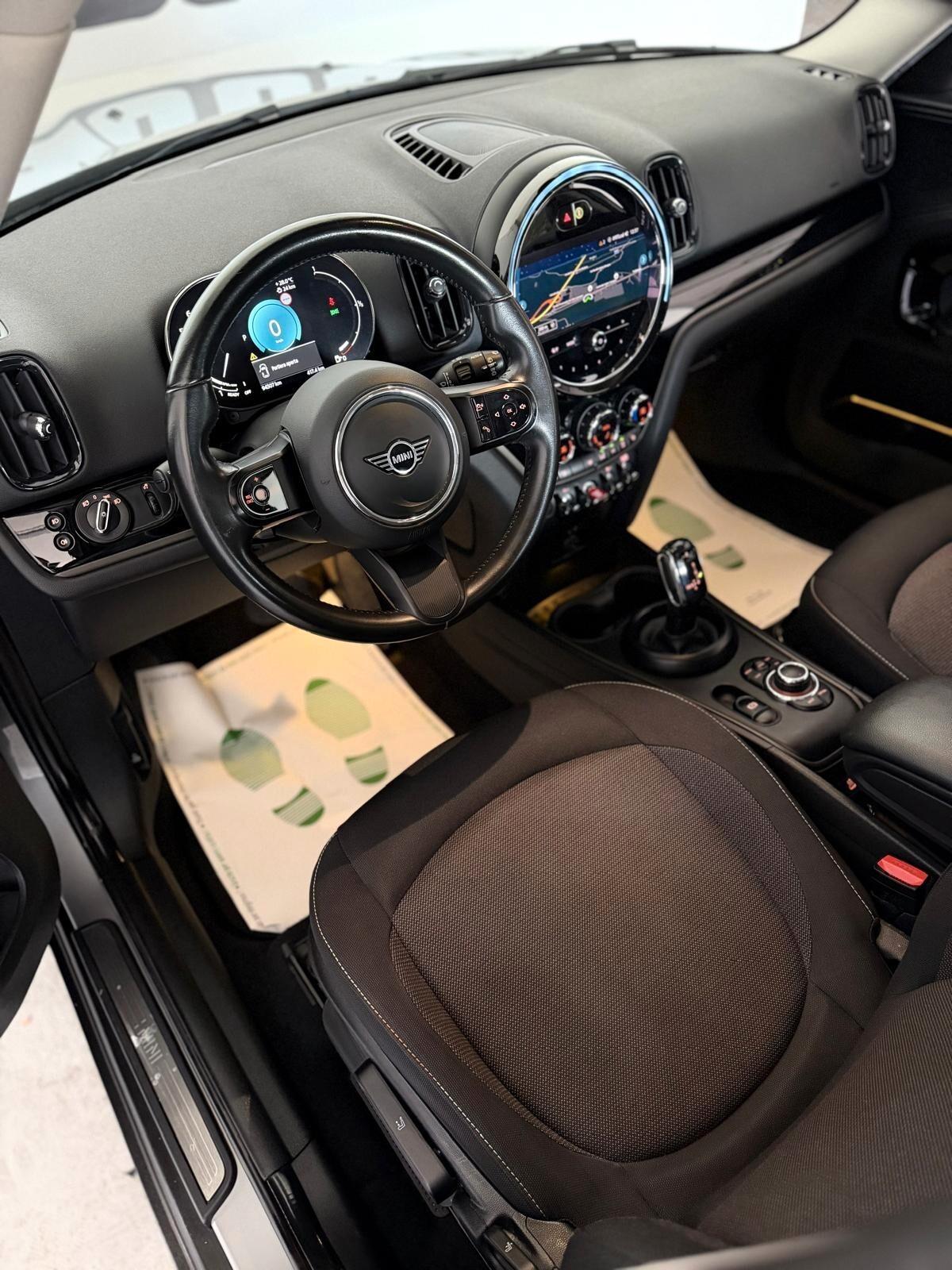 Mini Cooper Countryman 1.5 Essential auto