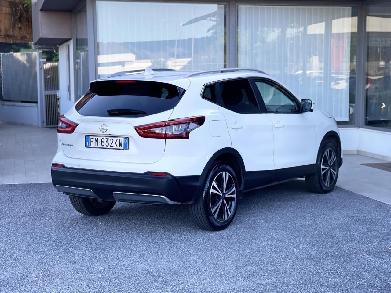 Nissan Qashqai 1.2 Benzina 115CV E6 Neo - 2017
